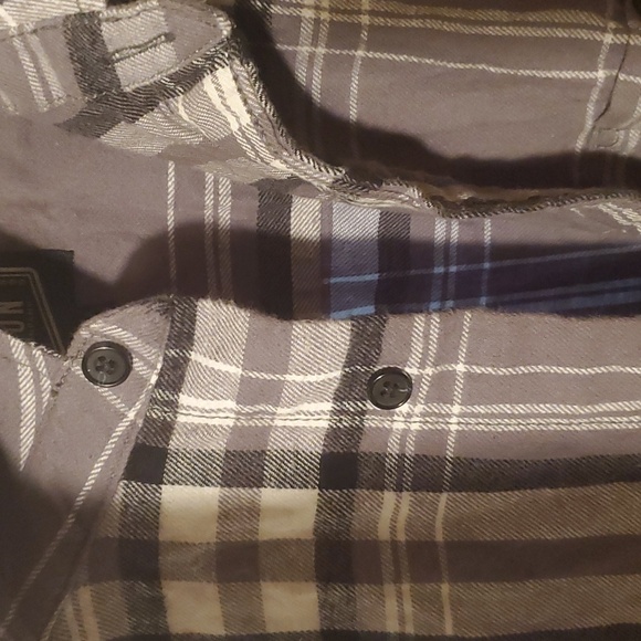 Gibson male grey and black flannel for men size medium. - Picture 3 of 11